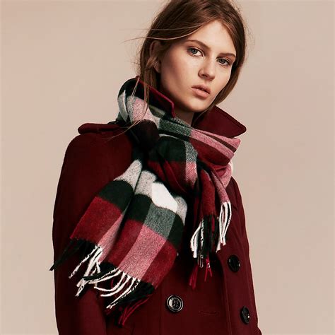 red cashmere burberry scarf|burberry cashmere scarf for women.